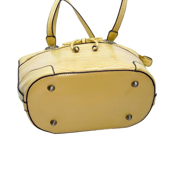 Beuno Yellow Faux Crocodile Shoulder Bag - Picture 3 of 16